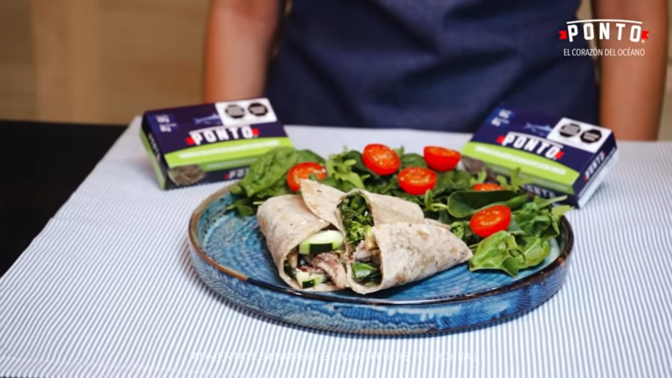 Esta receta de wrap saludable de sardinas es la prueba de que comer bien no tiene que ser complicado. Es una receta práctica, fresca y perfecta para quienes tienen días ocupados pero aún así quieren mantener hábitos saludables sin sacrificar sabor. <br>Gracias a las sardinas Ponto en aceite de aguacate extra virgen, puedes preparar una comida completa en minutos y disfrutar una combinación deliciosa de proteína, vegetales frescos y grasas saludables.