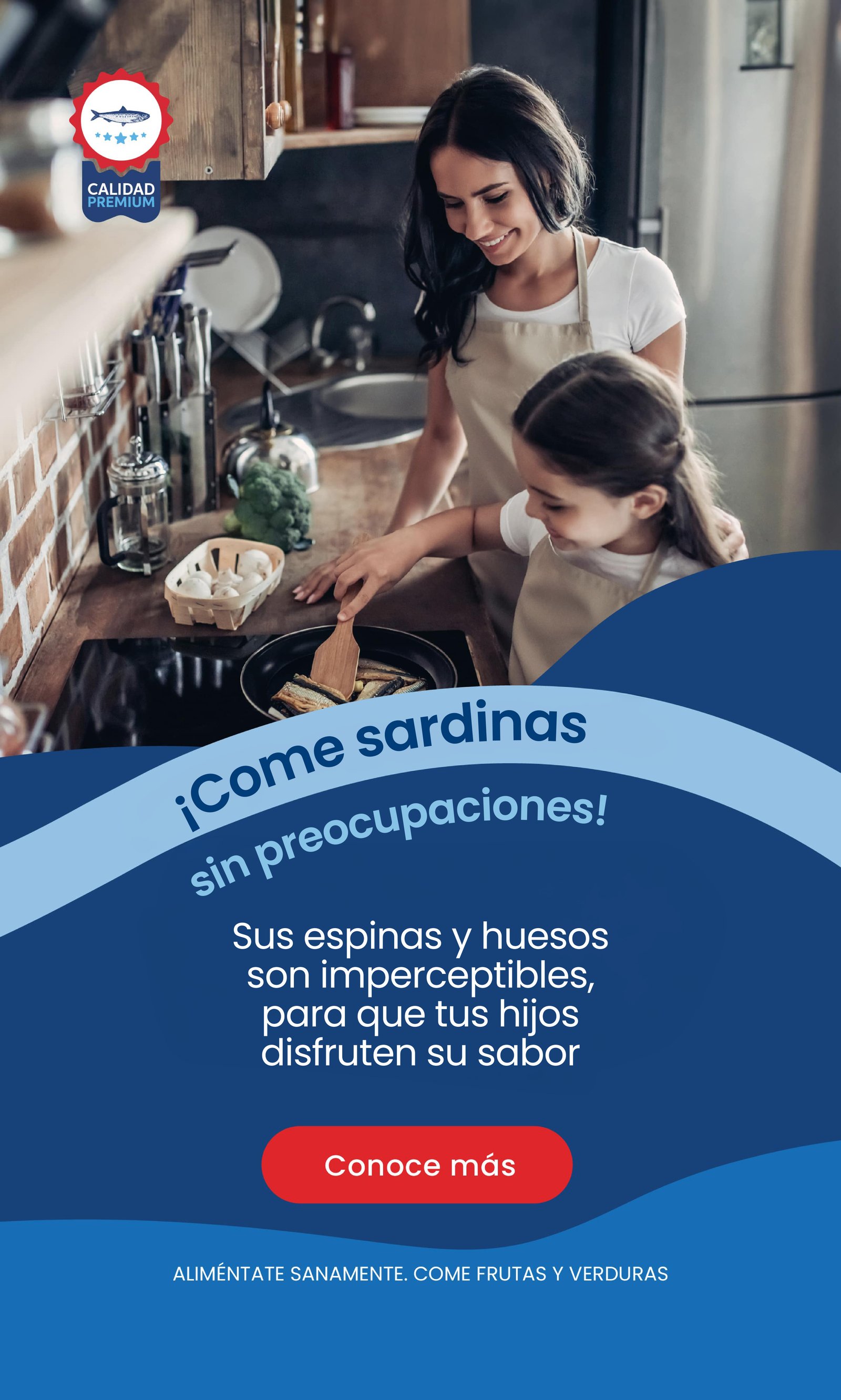 Madre e hija cocinando