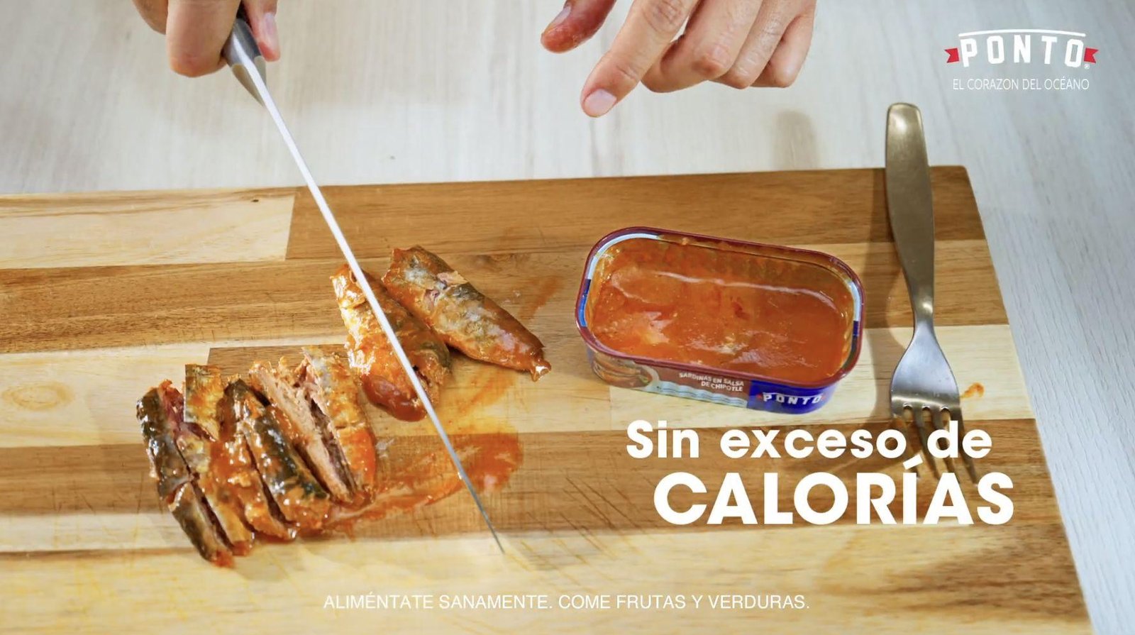 Son super carnosas y no tienen cabeza ni escamas. 